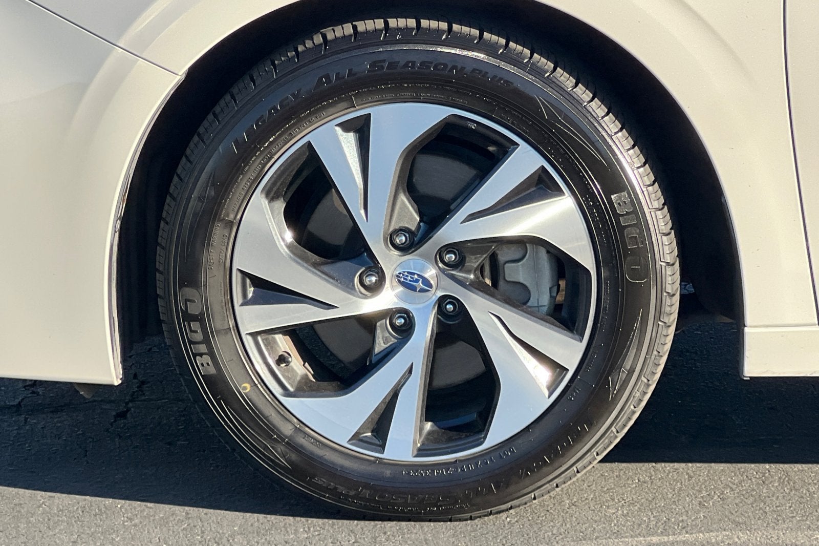 2023 Subaru Legacy Premium