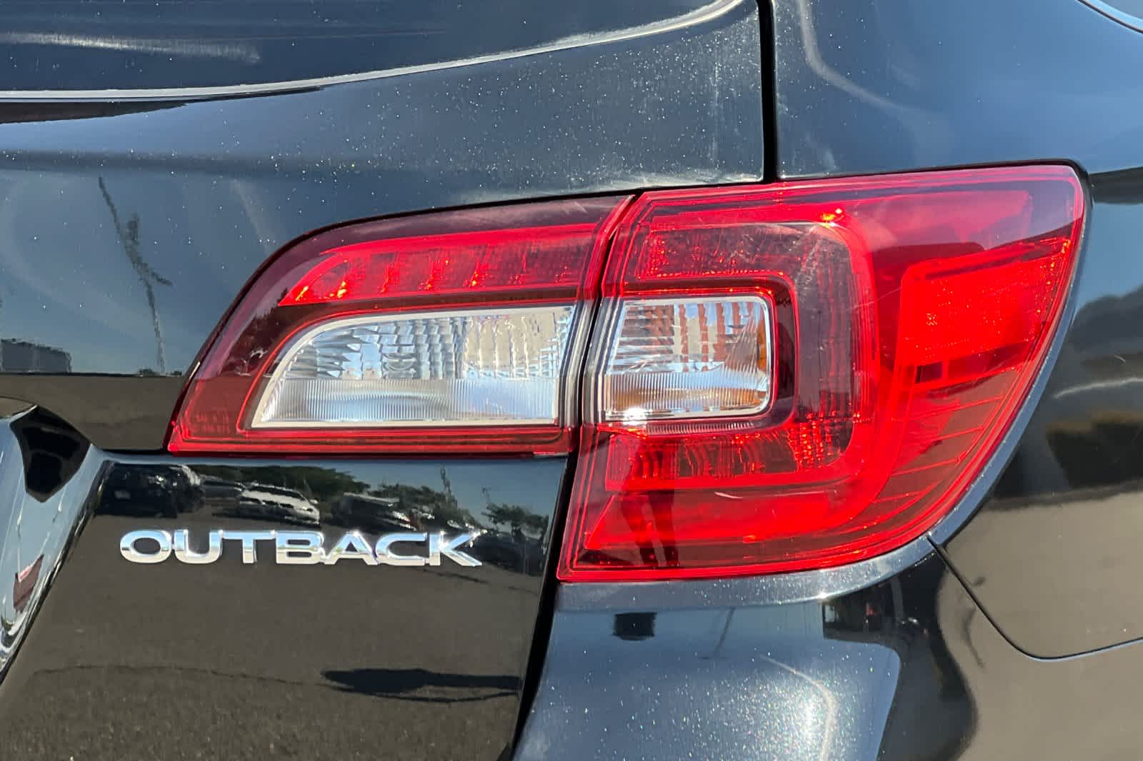 2018 Subaru Outback Touring