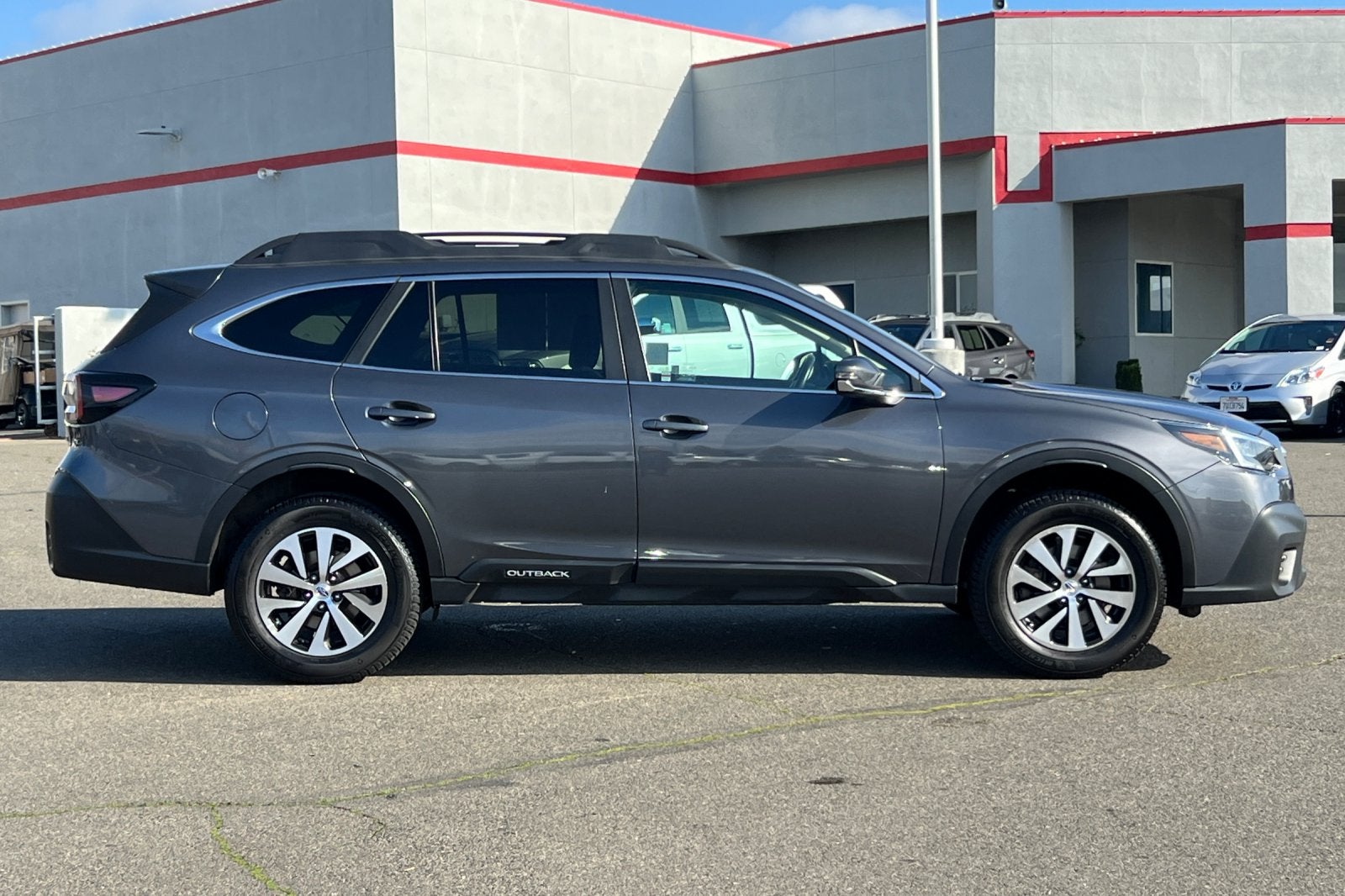 2020 Subaru Outback Premium