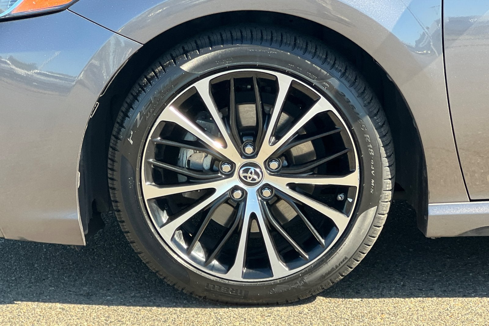 2019 Toyota Camry SE