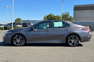 2019 Toyota Camry SE