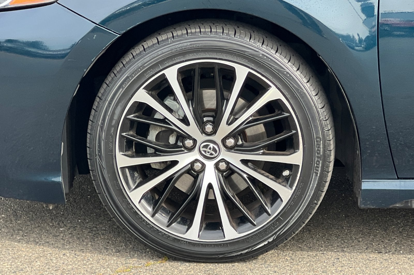 2018 Toyota Camry SE