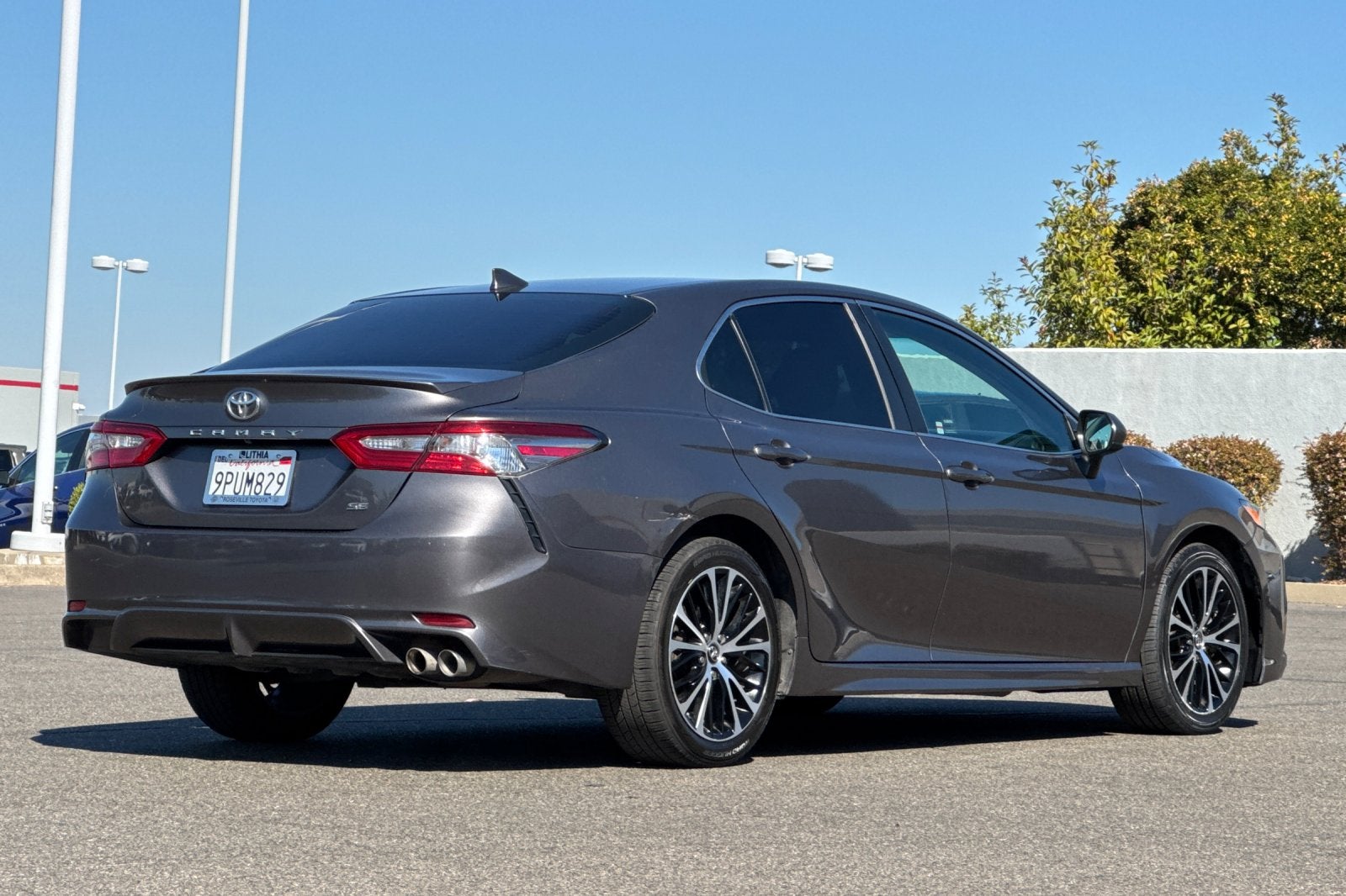 2019 Toyota Camry SE