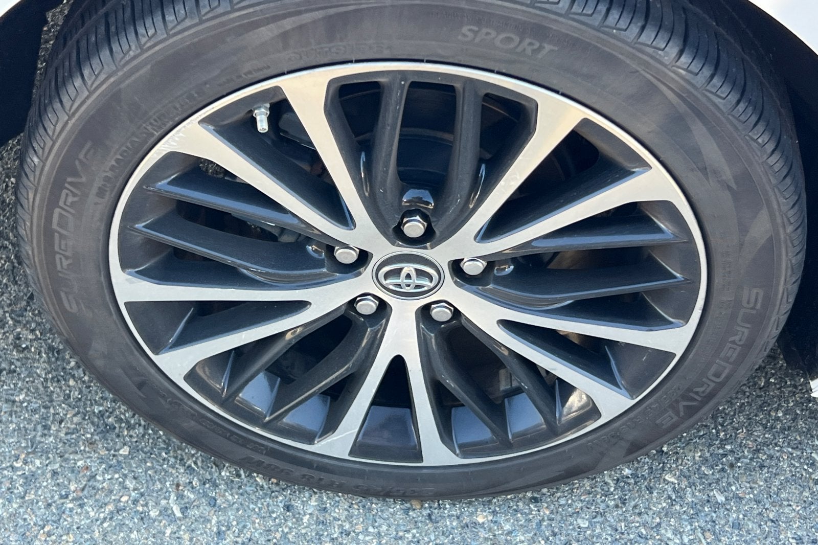 2018 Toyota Camry SE