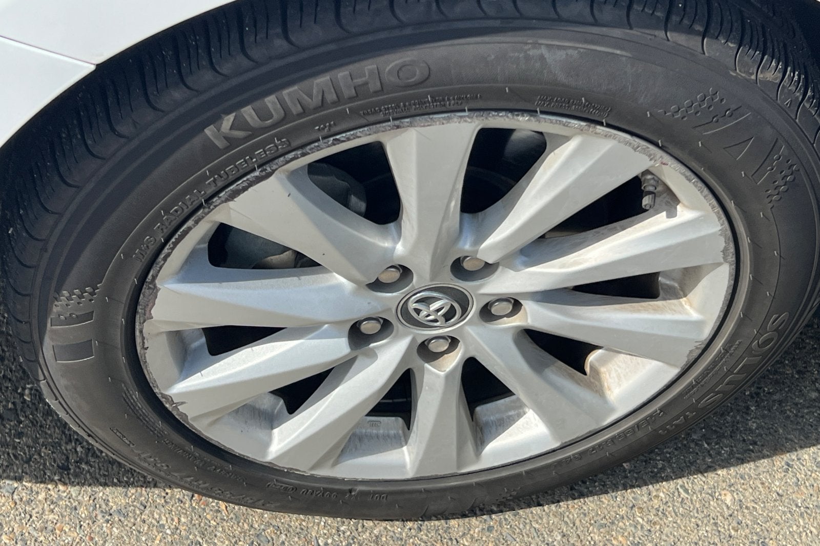 2019 Toyota Camry LE