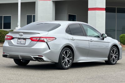 2018 Toyota Camry SE