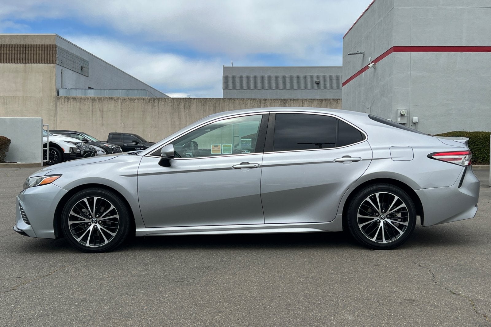 2018 Toyota Camry SE