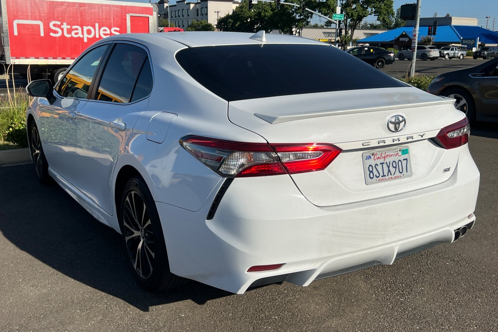 2019 Toyota Camry SE