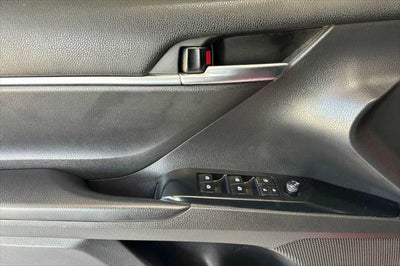 2019 Toyota Camry Hybrid SE