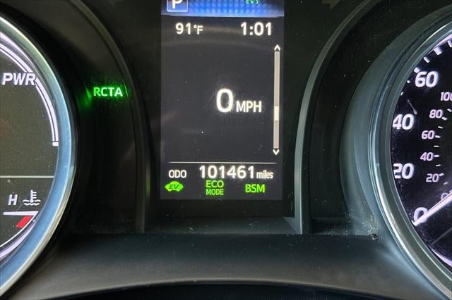 2019 Toyota Camry Hybrid SE