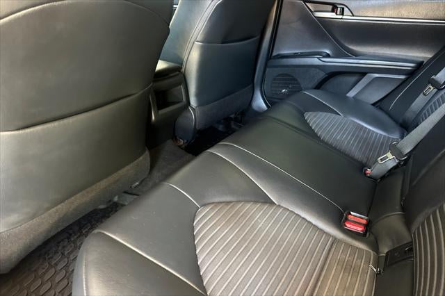 2019 Toyota Camry Hybrid SE