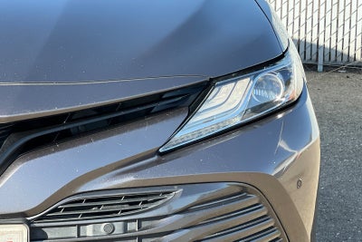 2018 Toyota Camry Hybrid XLE