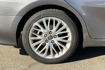 2018 Toyota Camry Hybrid XLE