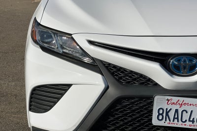 2019 Toyota Camry Hybrid SE