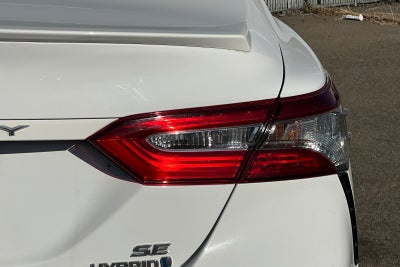 2019 Toyota Camry Hybrid SE