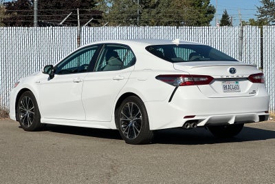 2019 Toyota Camry Hybrid SE