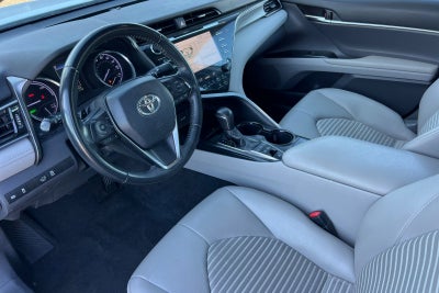2019 Toyota Camry Hybrid SE