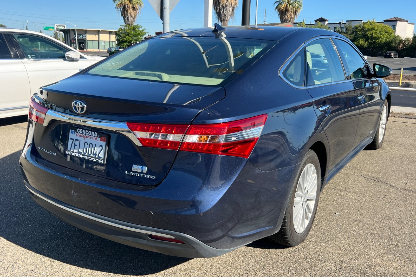 2014 Toyota Avalon Hybrid Limited
