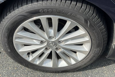 2015 Toyota Avalon Hybrid XLE Touring