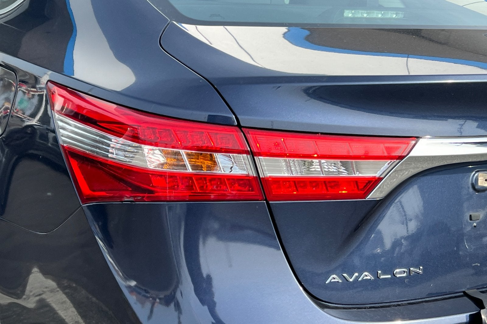 2015 Toyota Avalon Hybrid XLE Touring