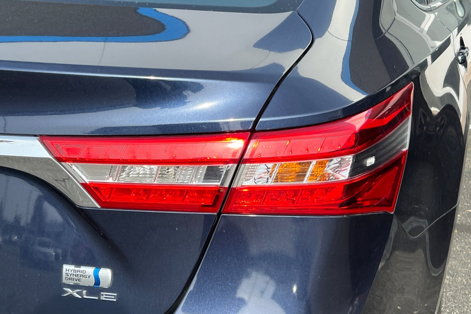 2015 Toyota Avalon Hybrid XLE Touring