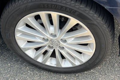 2015 Toyota Avalon Hybrid XLE Touring