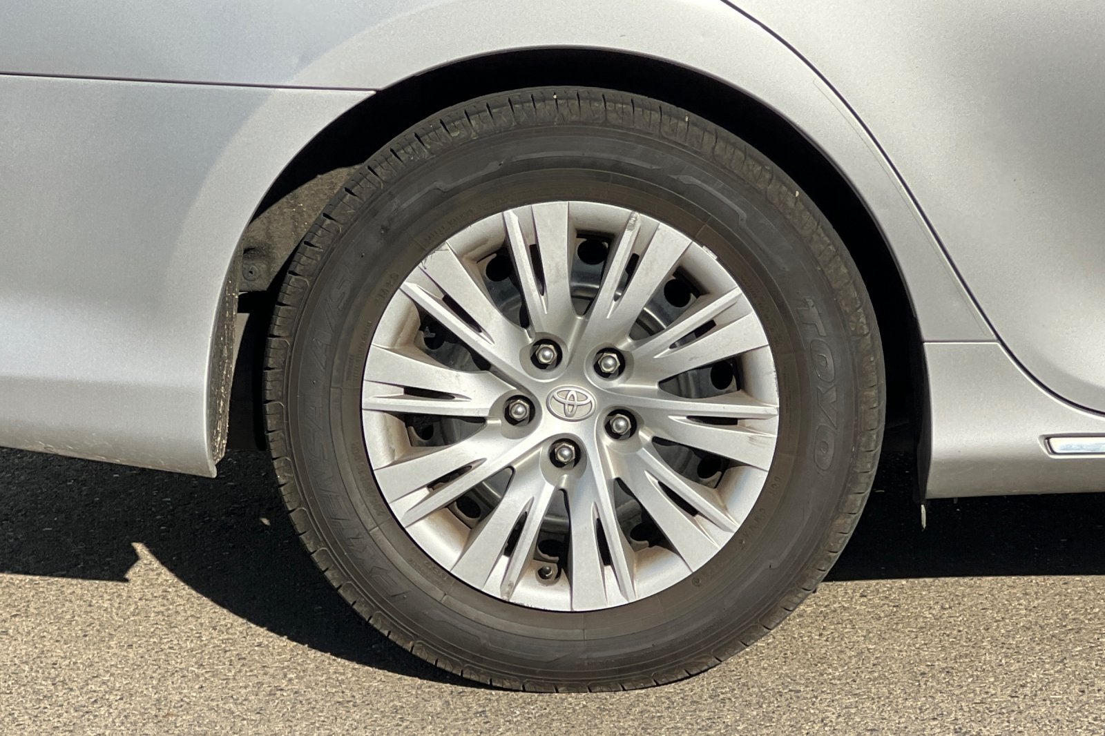2013 Toyota Camry Hybrid LE
