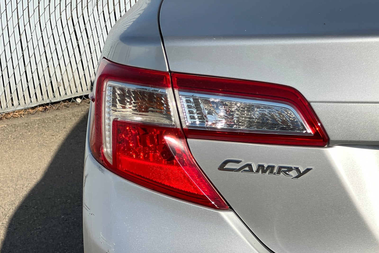 2013 Toyota Camry Hybrid LE