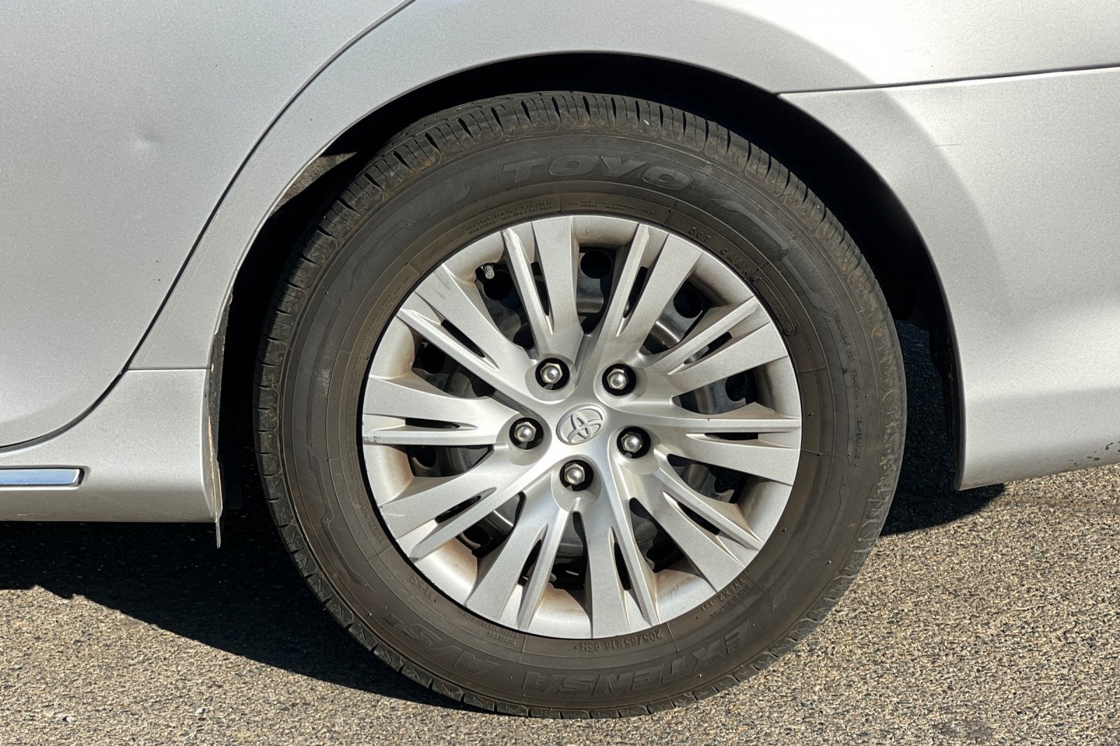 2013 Toyota Camry Hybrid LE
