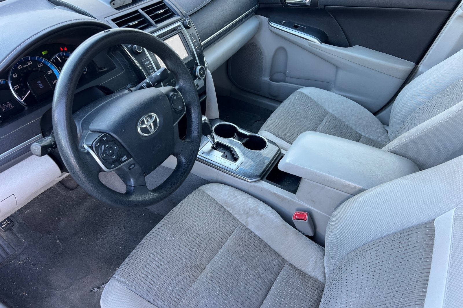 2013 Toyota Camry Hybrid LE