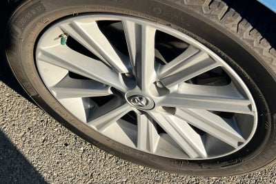 2012 Toyota Camry Hybrid XLE