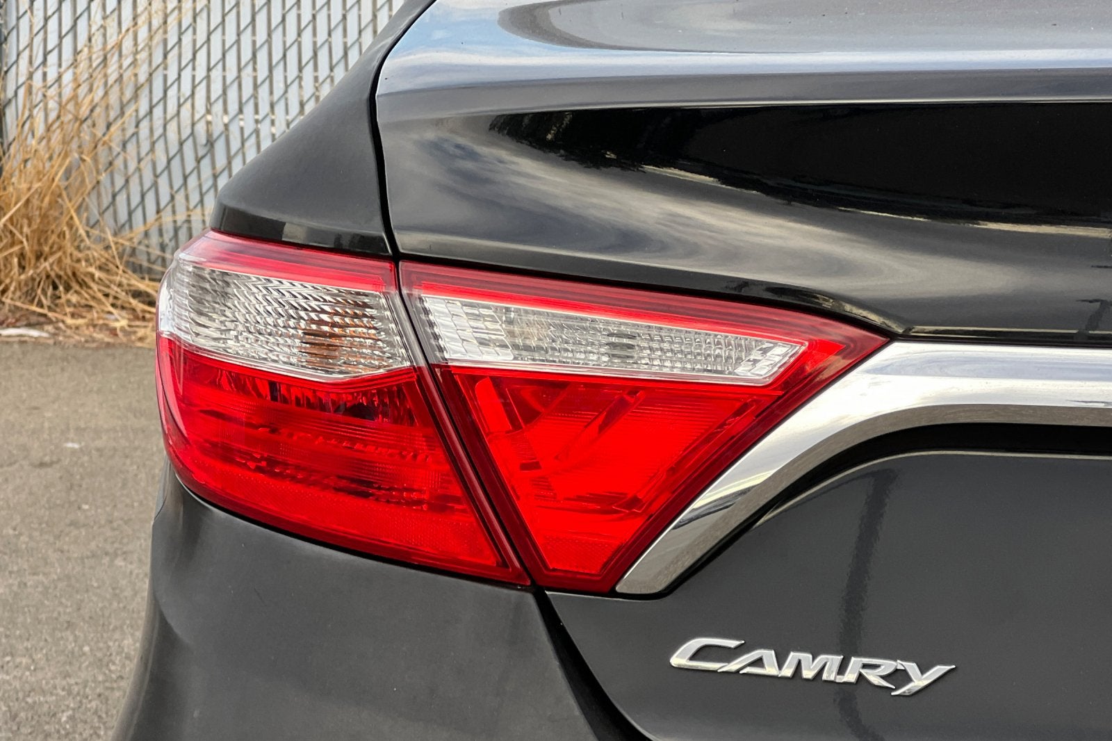 2015 Toyota Camry Hybrid LE
