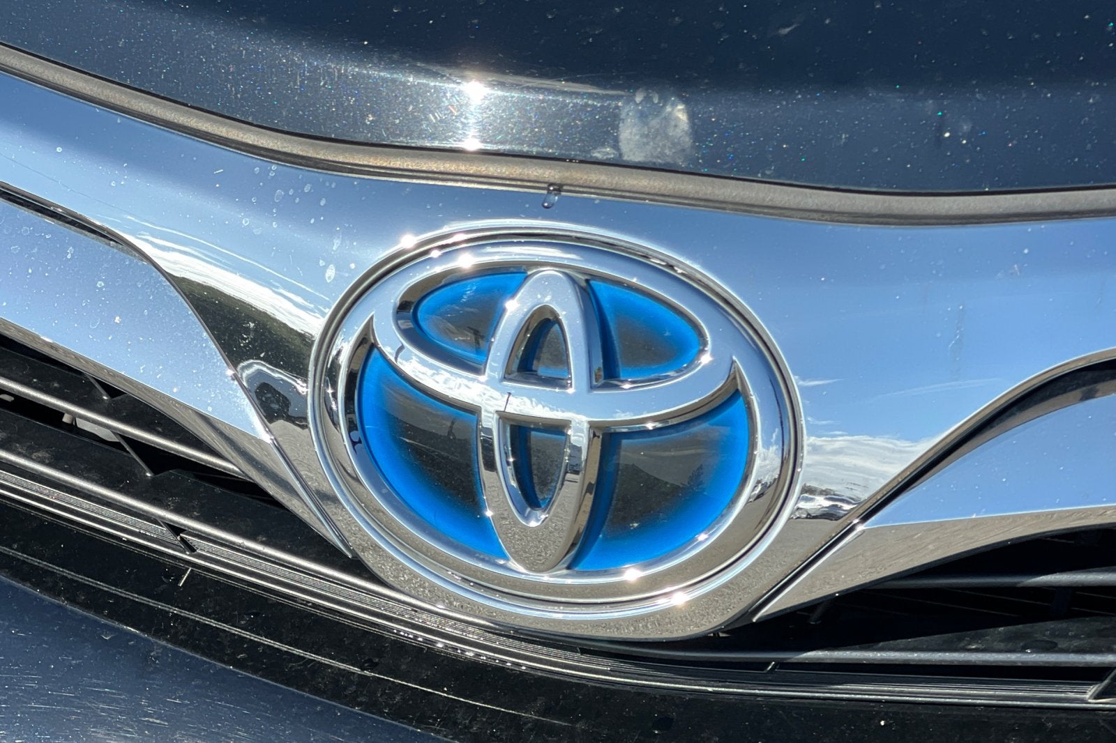 2012 Toyota Camry Hybrid XLE