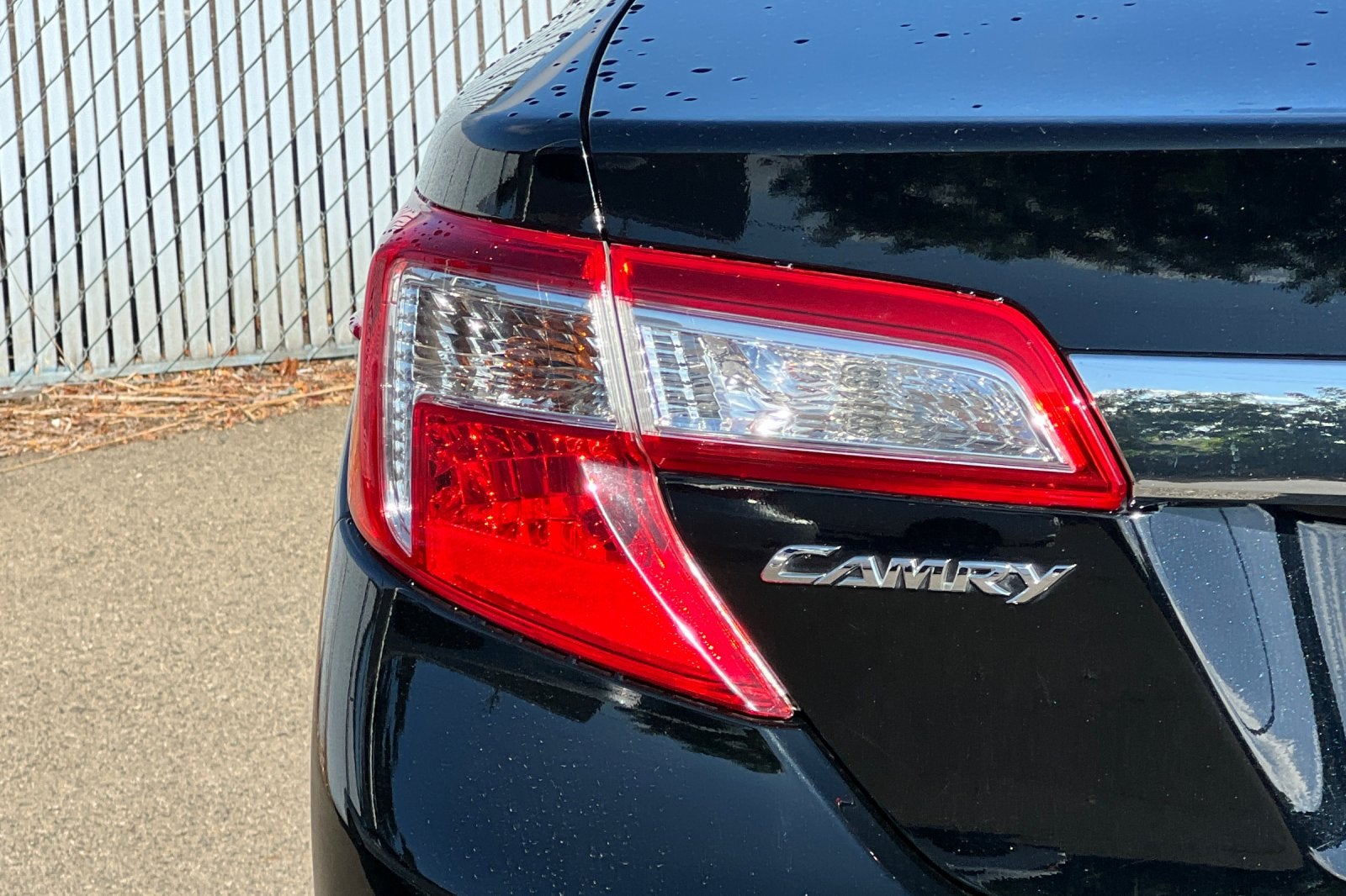 2012 Toyota Camry Hybrid XLE