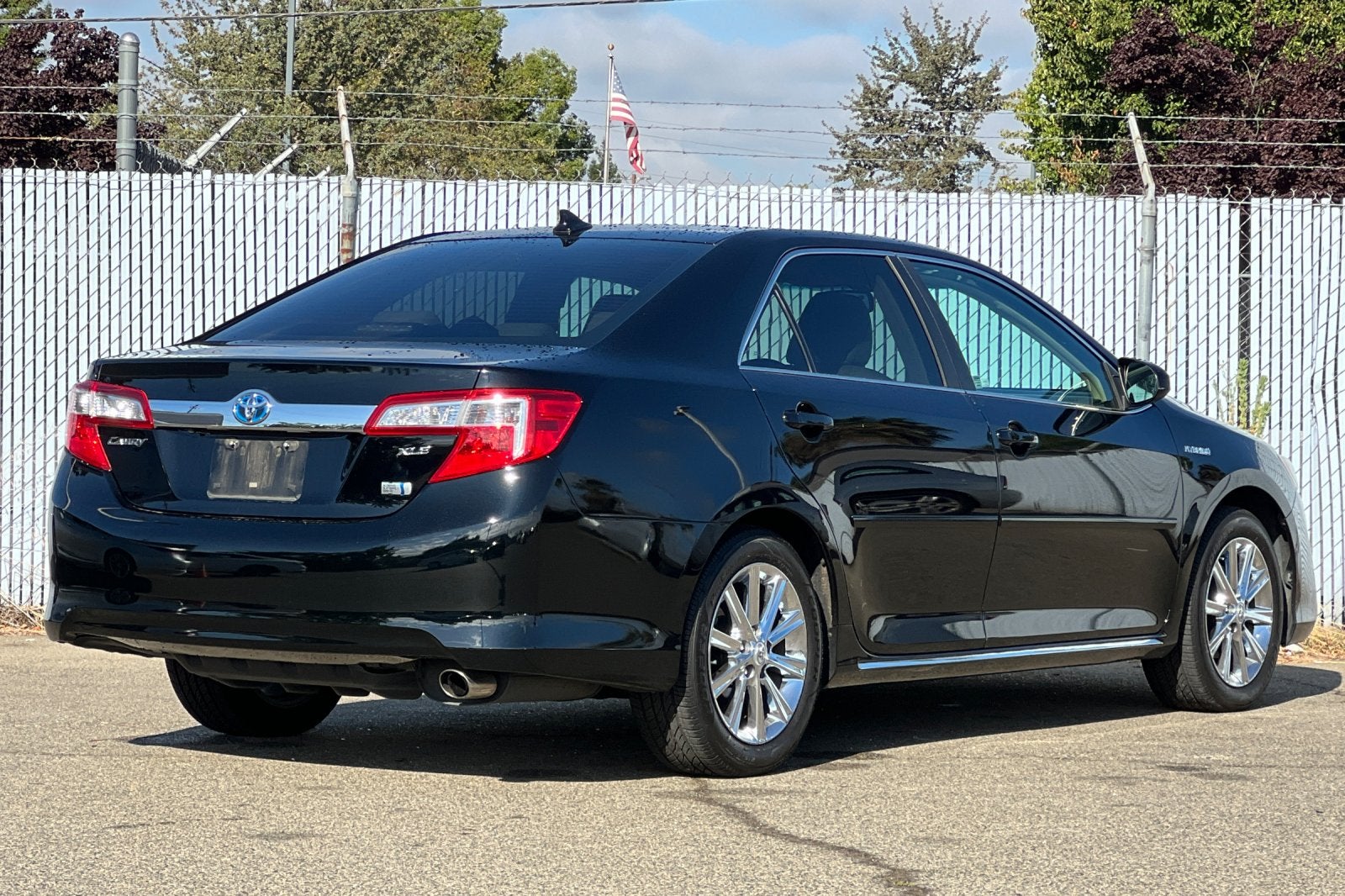 2012 Toyota Camry Hybrid XLE