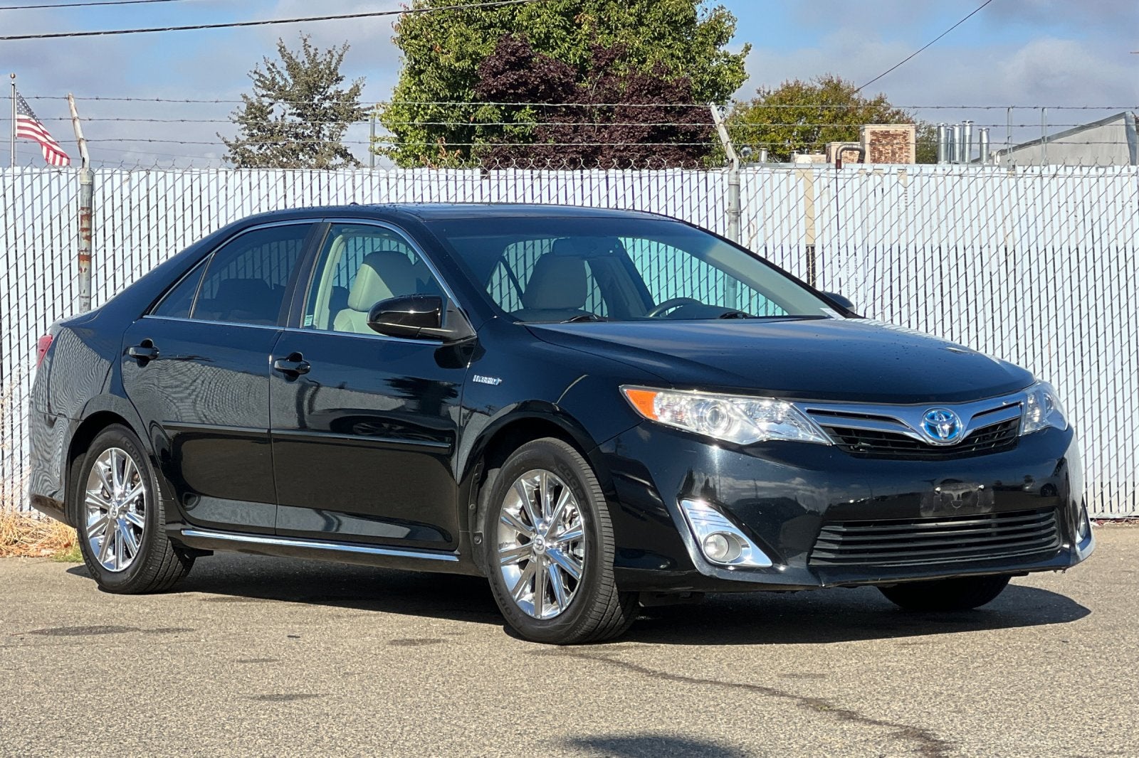 2012 Toyota Camry Hybrid XLE