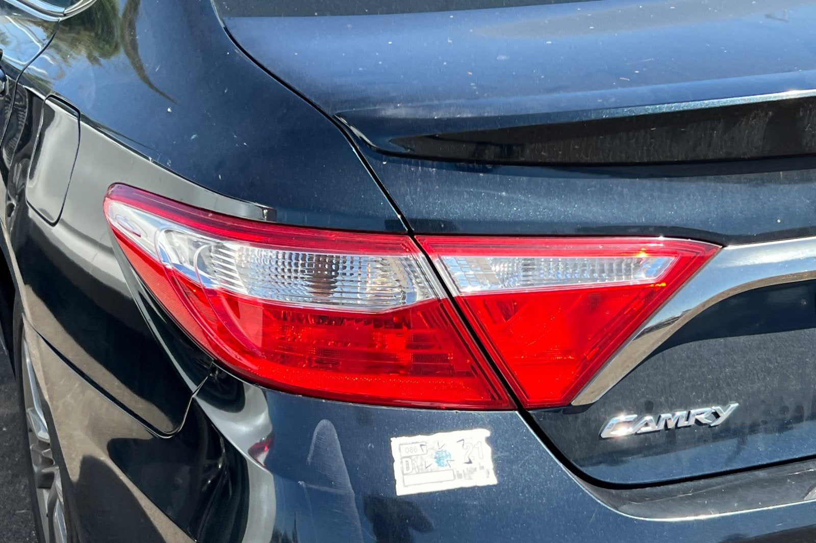 2015 Toyota Camry Hybrid SE