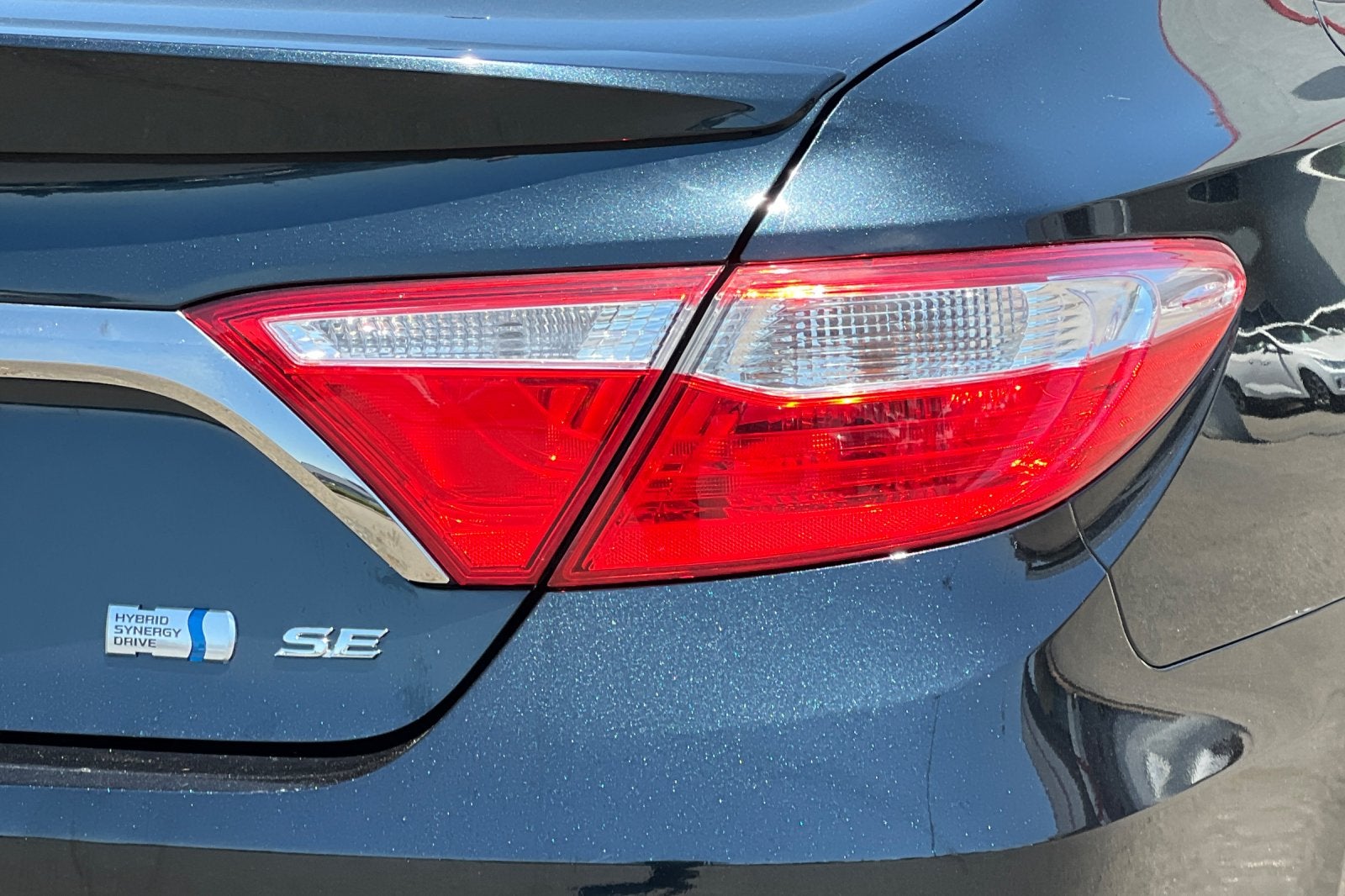 2015 Toyota Camry Hybrid SE