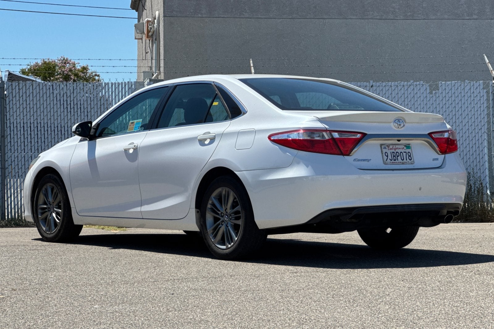 2015 Toyota Camry SE
