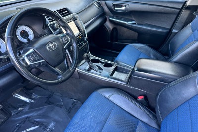 2016 Toyota Camry SE