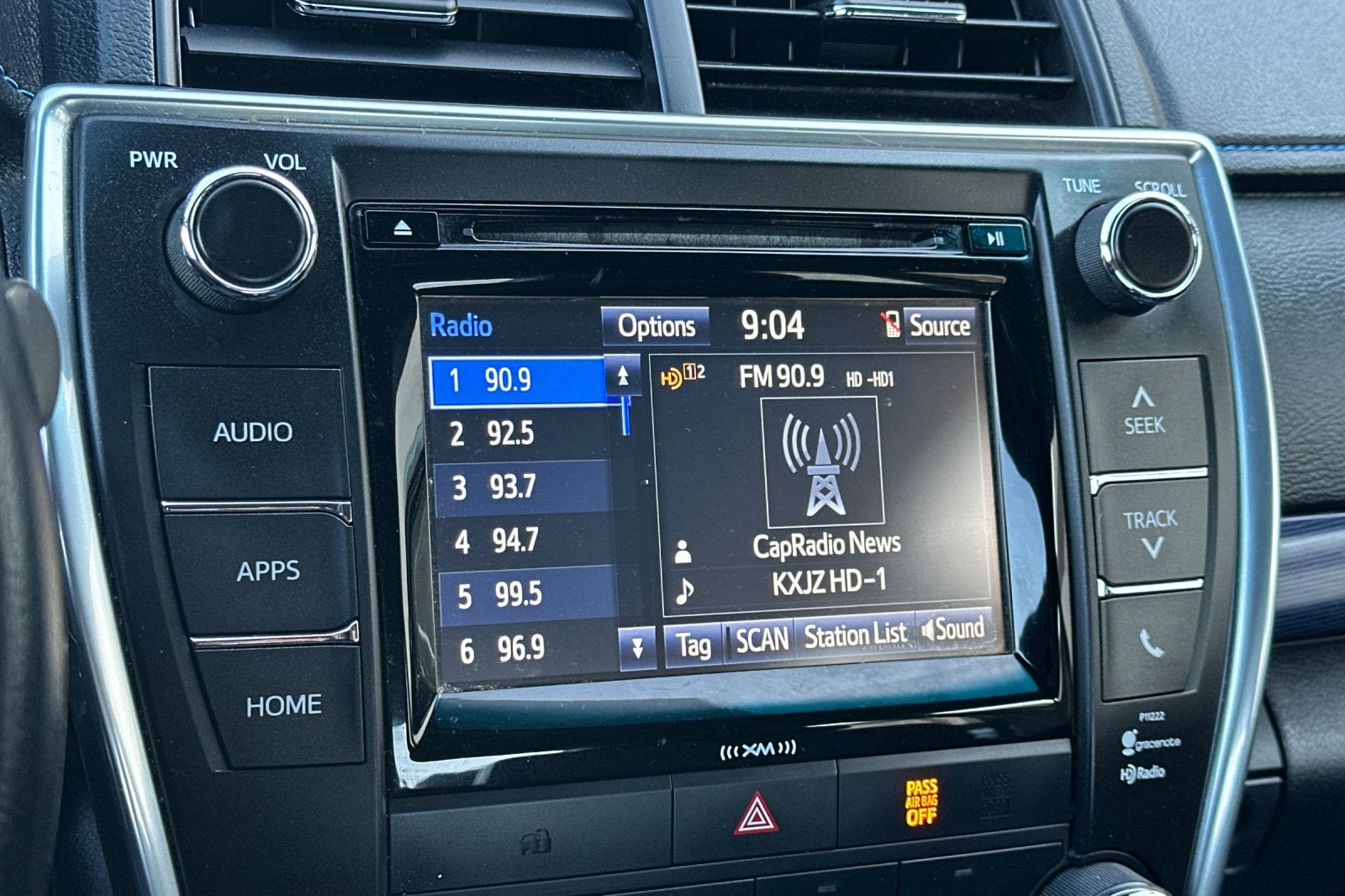 2016 Toyota Camry SE