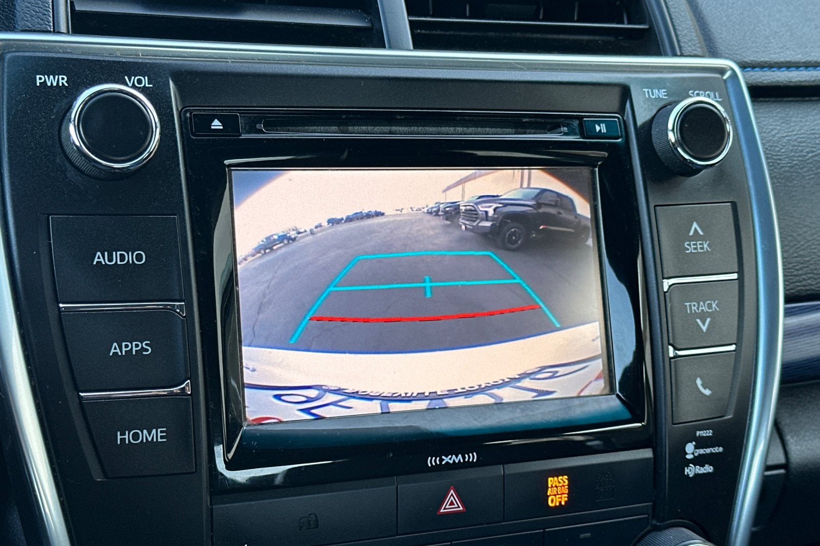 2016 Toyota Camry SE