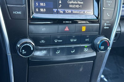 2016 Toyota Camry SE