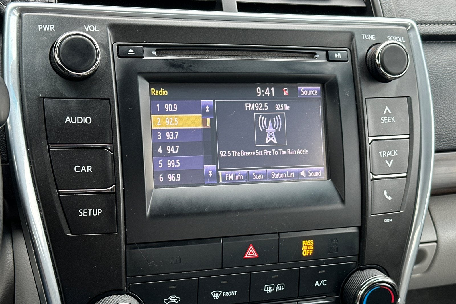 2017 Toyota Camry LE