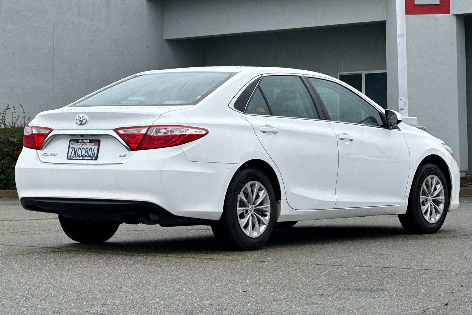 2017 Toyota Camry LE