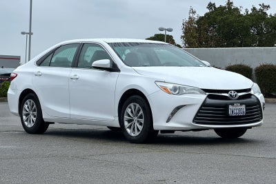 2017 Toyota Camry LE