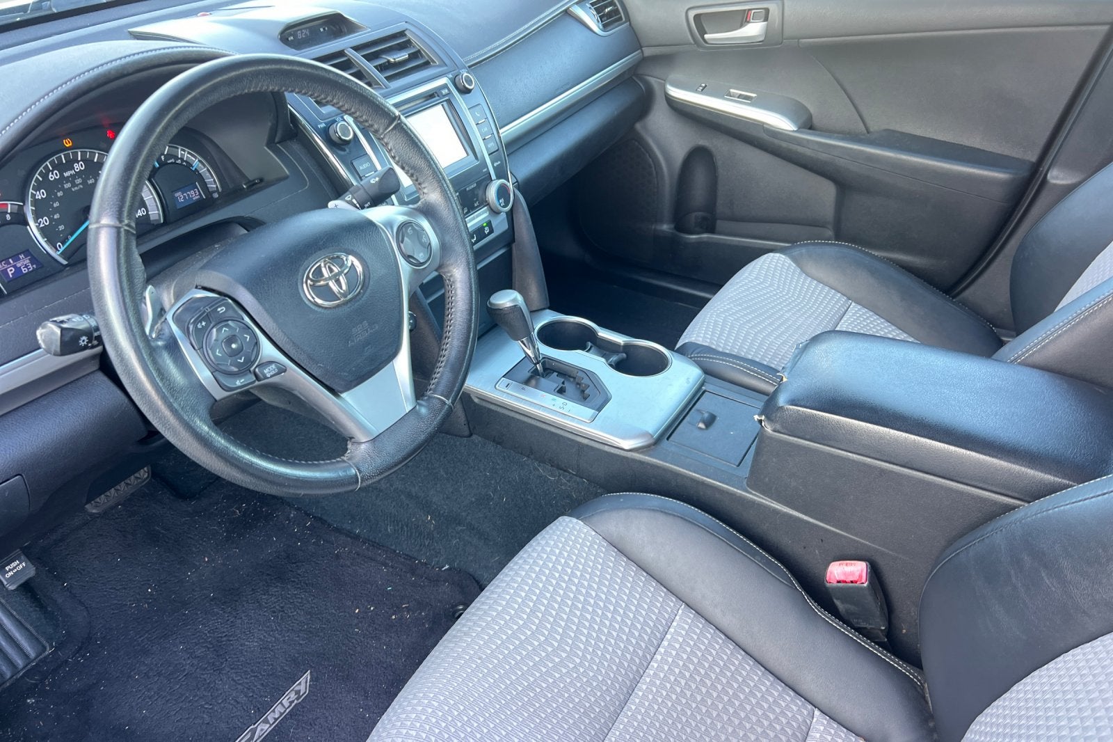 2012 Toyota Camry SE