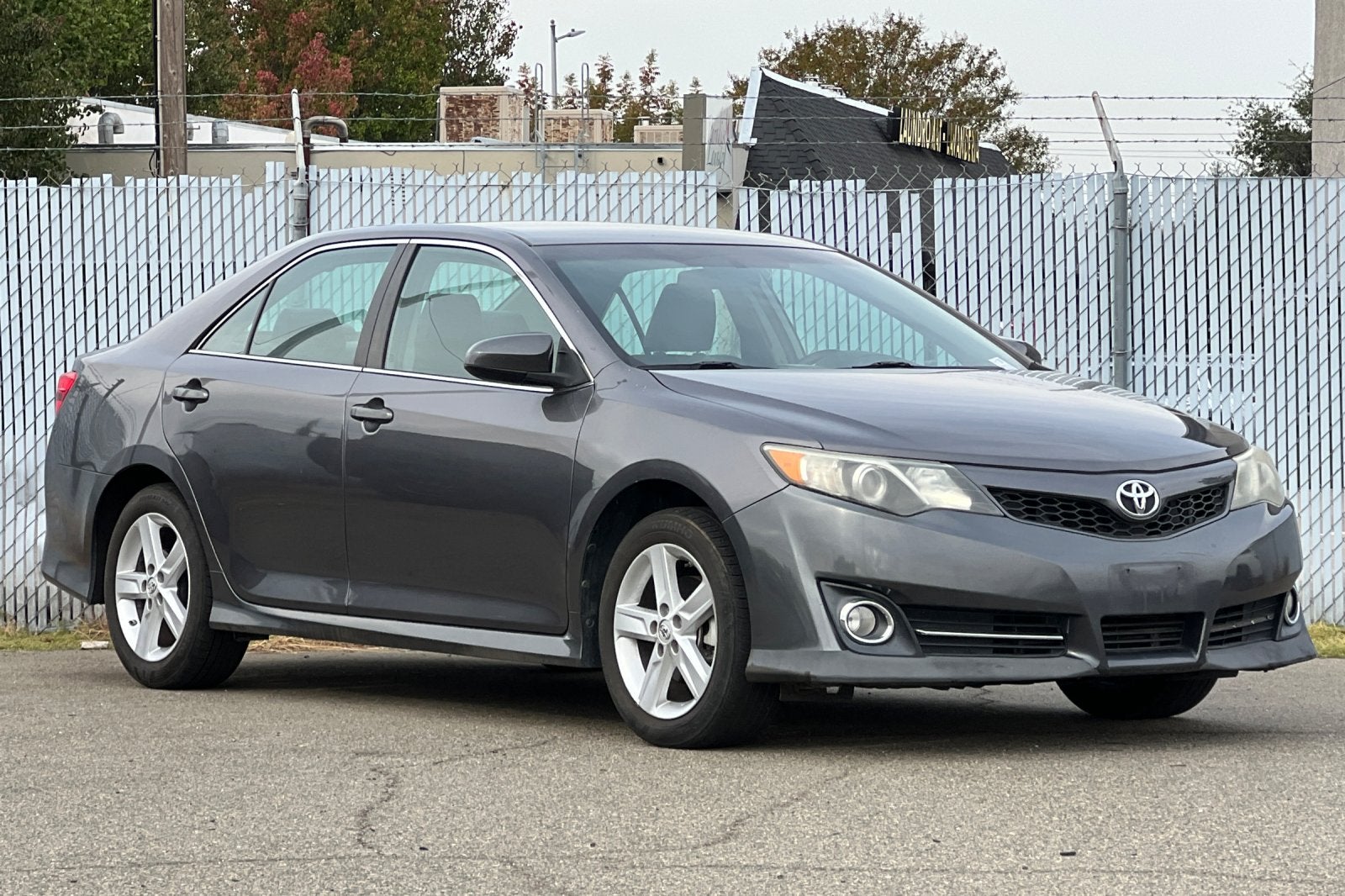 2014 Toyota Camry SE