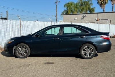 2016 Toyota Camry SE
