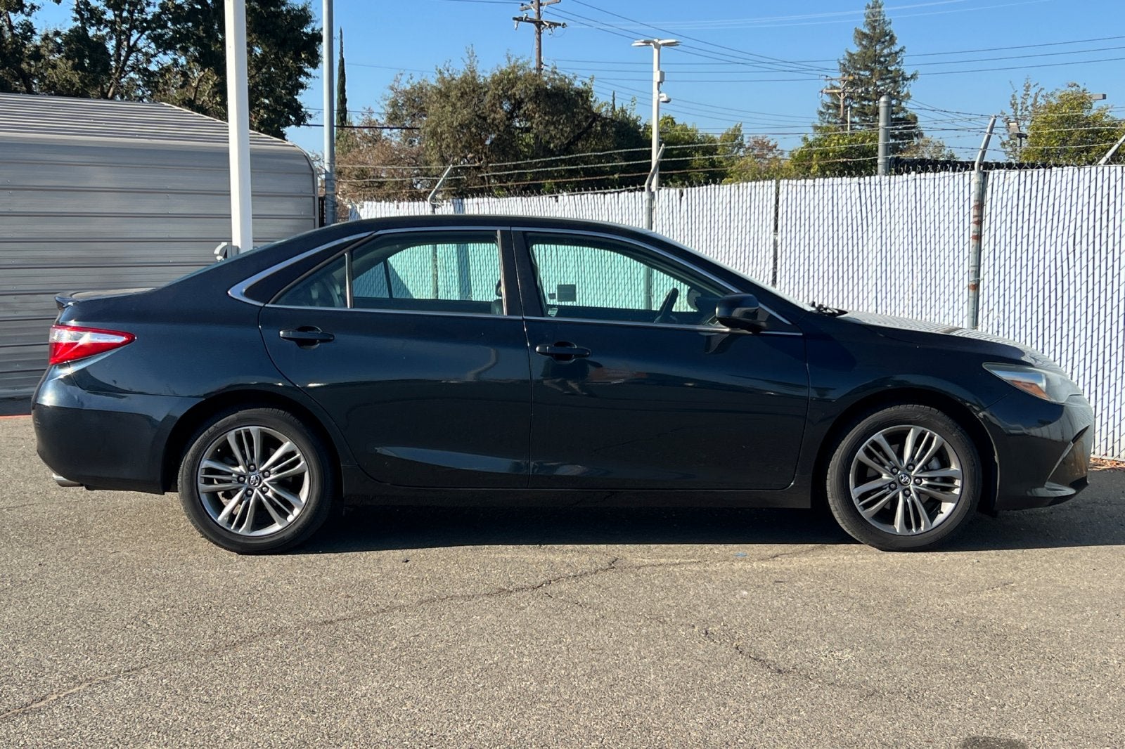 2016 Toyota Camry SE